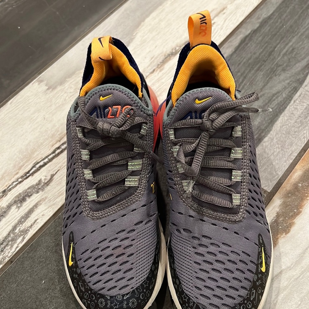 Nike kids shoes Air 27c